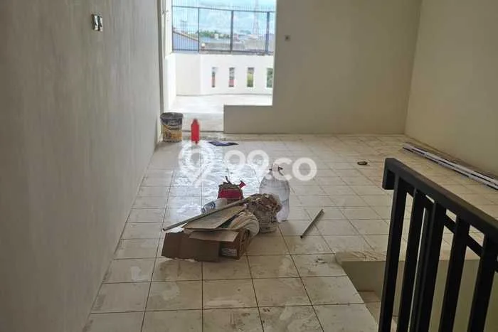 Ruko Bagus Dijual LB 98m2 Lokasi Strategis Jakarta Barat Area Cocok untuk Berbisnis Ruko Bagus Dijual LB 98m2 Lokasi Strategis Jakarta Barat Area Cocok untuk Berbisnis