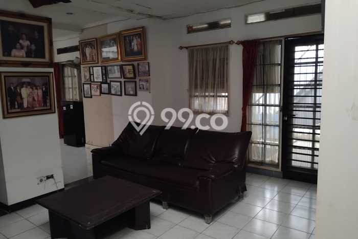 For Sale Hunian Rumah Terawat 3 Kamar di Kota Legenda, Bekasi For Sale Hunian Rumah Terawat 3 Kamar di Kota Legenda, Bekasi
