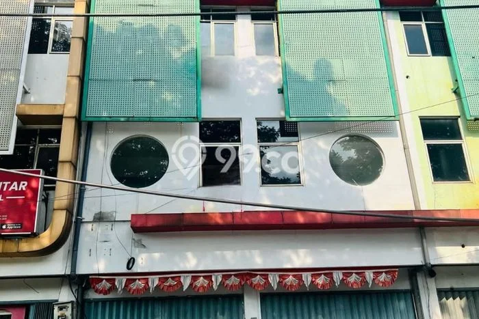 Ruko Dijual di Prime Area Surabaya Luas 120m2 Ruko Dijual di Prime Area Surabaya Luas 120m2