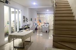 Hunian Nyaman Asri 4 KT Siap Huni di Graha Raya Tangerang Selatan Hunian Nyaman Asri 4 KT Siap Huni di Graha Raya Tangerang Selatan