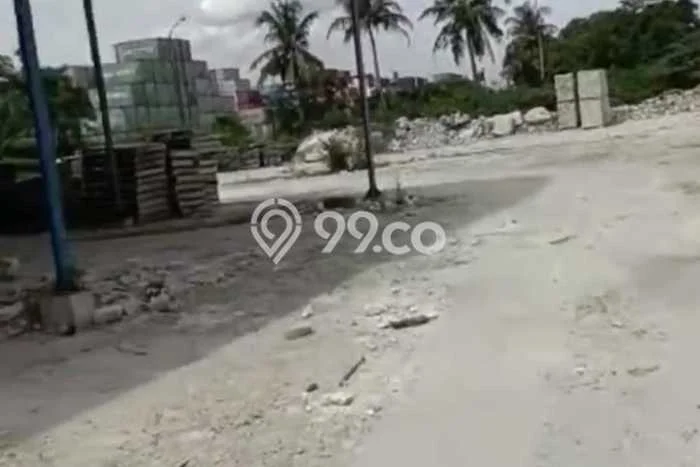 Unit Gudang Disewa Lokasi Cilincing, Jakarta Utara Spesifikasi Luas Bangunan 8000m2 Unit Gudang Disewa Lokasi Cilincing, Jakarta Utara Spesifikasi Luas Bangunan 8000m2