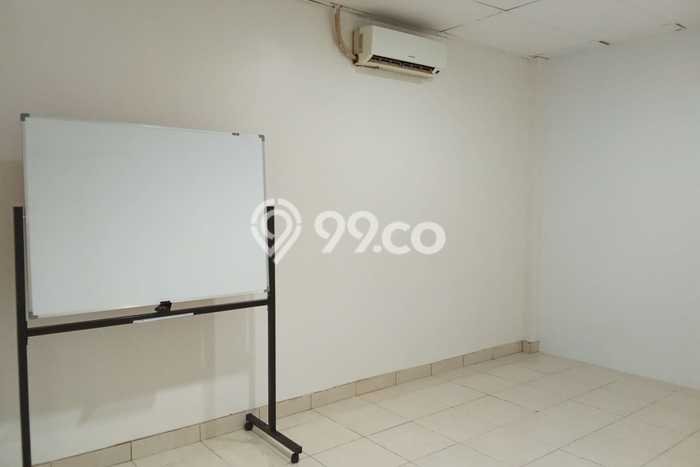 Ruko Bagus Dijual LB 210m2 Lokasi Strategis Jakarta Selatan Area Cocok untuk Bisnis Ruko Bagus Dijual LB 210m2 Lokasi Strategis Jakarta Selatan Area Cocok untuk Bisnis