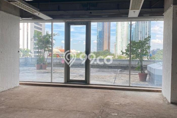 Disewakan Komersial di Kawasan Ramai Sudirman Luas 517m2 Disewakan Komersial di Kawasan Ramai Sudirman Luas 517m2