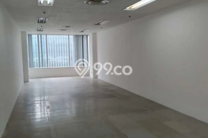 Unit Kantor Disewakan di Sudirman di Area Ramai & Strategis Unit Kantor Disewakan di Sudirman di Area Ramai & Strategis