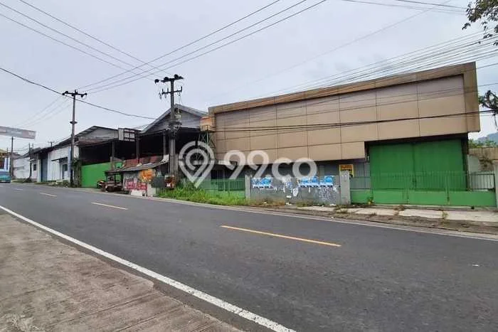 Gudang Dijual Lokasi Stratagis di Cicantayan Sukabumi Cocok untuk Bisnis Gudang Dijual Lokasi Stratagis di Cicantayan Sukabumi Cocok untuk Bisnis
