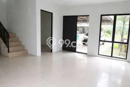 For Sale Hunian Rumah Nyaman 4 Kamar di Semanan, Jakarta Barat For Sale Hunian Rumah Nyaman 4 Kamar di Semanan, Jakarta Barat