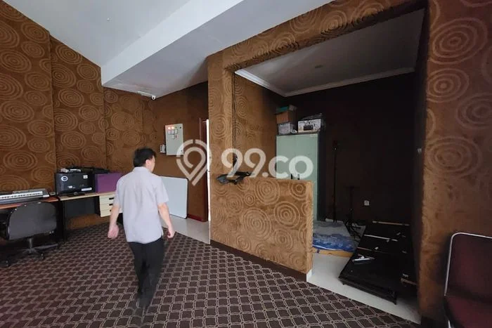 Kantor Dijual di Jakarta Barat LT 402m2 & LB 400m2 Lokasi Terbaik! Kantor Dijual di Jakarta Barat LT 402m2 & LB 400m2 Lokasi Terbaik!
