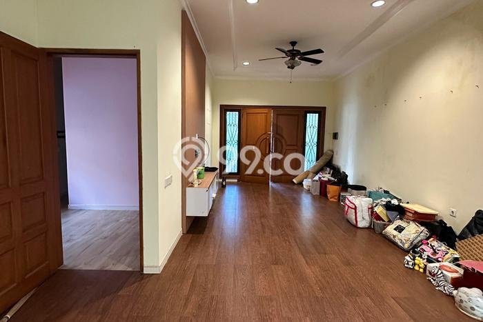 Siap Huni Rumah Minimalis & Modern LB 280m2 di Pluit Siap Huni Rumah Minimalis & Modern LB 280m2 di Pluit
