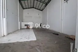 Gudang Disewa di Tangerang dengan LB 216m2 Area Komersial Ramai Gudang Disewa di Tangerang dengan LB 216m2 Area Komersial Ramai