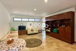 GOOD DEAL! Rumah Premium di Mampang, Luas 868m2m² LB 292m2m² GOOD DEAL! Rumah Premium di Mampang, Luas 868m2m² LB 292m2m²