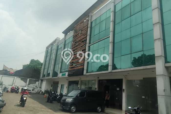 Ruko Usaha Dijual di Pasar Rebo Jakarta Timur LT 74m2 & LB 126m2 Ruko Usaha Dijual di Pasar Rebo Jakarta Timur LT 74m2 & LB 126m2