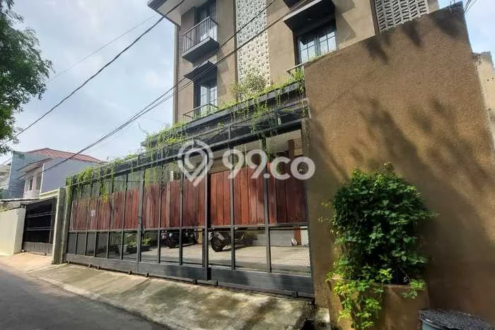 Dijual Segera Rumah Kost di Kuningan, Jakarta Selatan 13 Kamar Dijual Segera Rumah Kost di Kuningan, Jakarta Selatan 13 Kamar