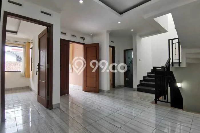 Rumah sewa siap pakai 5 Kamar Tidur di Geger Kalong, Bandung Rumah sewa siap pakai 5 Kamar Tidur di Geger Kalong, Bandung