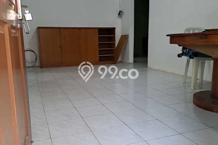 Disewakan Rumah Harga Terjangkau di Taman Kopo Indah Bandung dengan 3 Kamar Tidur Disewakan Rumah Harga Terjangkau di Taman Kopo Indah Bandung dengan 3 Kamar Tidur