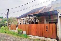 Hunian Cantik Modern Lb 90m2 di Lowokwaru, Malang Hunian Cantik Modern Lb 90m2 di Lowokwaru, Malang