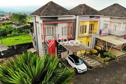 Rumah Luas Asri 3 KT Siap Pakai di Batu Malang Rumah Luas Asri 3 KT Siap Pakai di Batu Malang