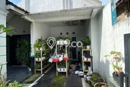 Dijual Cepat Rumah Favorit Siap Huni LB 120m2 di Blimbing, Malang Dijual Cepat Rumah Favorit Siap Huni LB 120m2 di Blimbing, Malang