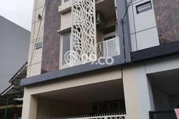 Untuk Dijual Kost di Lowokwaru, Malang, 16 KT, 17 KM, Luas 300m2 Untuk Dijual Kost di Lowokwaru, Malang, 16 KT, 17 KM, Luas 300m2