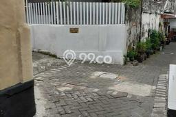 For Sale Rumah 3 Kamar Lokasi Ideal Nyaman dan Strategis di Klojen For Sale Rumah 3 Kamar Lokasi Ideal Nyaman dan Strategis di Klojen