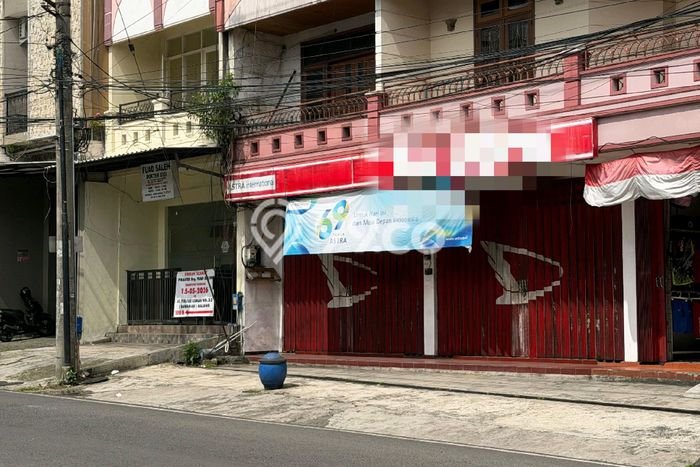 Unit Ruko Disewa Lokasi Klojen, Malang Spesifikasi Luas Bangunan 200m2 Unit Ruko Disewa Lokasi Klojen, Malang Spesifikasi Luas Bangunan 200m2