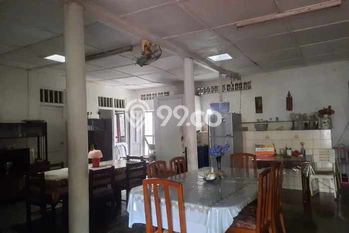 Hunian Eksklusif Siap Huni LT 424m2 di Senen, Jakarta Pusat Hunian Eksklusif Siap Huni LT 424m2 di Senen, Jakarta Pusat