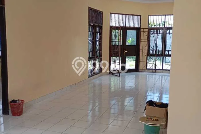 Sewa cepat rumah minimalis strategis 4 Kamar di Serpong Utara, Tangerang Selatan Sewa cepat rumah minimalis strategis 4 Kamar di Serpong Utara, Tangerang Selatan