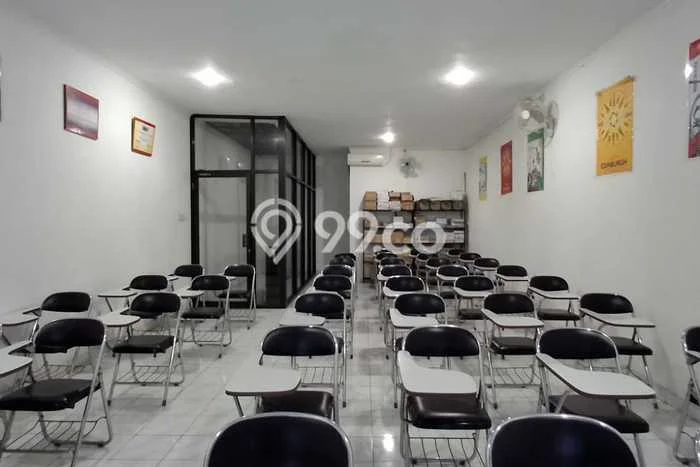 Ruko Dijual di Prime Area Denpasar Luas 180m2 Ruko Dijual di Prime Area Denpasar Luas 180m2