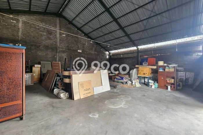 Unit Gudang Paling Strategis di Denpasar Utara Denpasar dengan LB 650m2 Unit Gudang Paling Strategis di Denpasar Utara Denpasar dengan LB 650m2