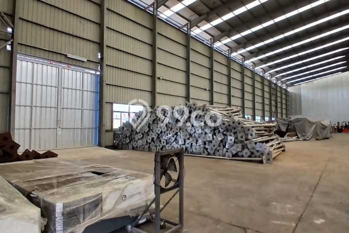 Disewakan Gudang di Bekasi Timur, Luas 2000m2m², Area Berkembang Disewakan Gudang di Bekasi Timur, Luas 2000m2m², Area Berkembang