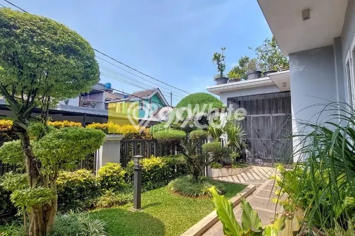 Siap Huni Rumah Mewah 4 Kamar di Pamulang Dekat ke Mana Pun Siap Huni Rumah Mewah 4 Kamar di Pamulang Dekat ke Mana Pun