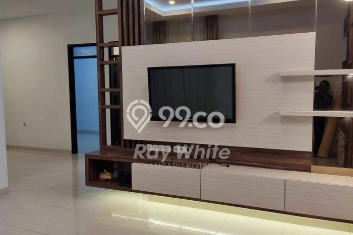 Hunian Cantik Minimalis Lb 118m2 di Bukit Raya, Pekanbaru Hunian Cantik Minimalis Lb 118m2 di Bukit Raya, Pekanbaru