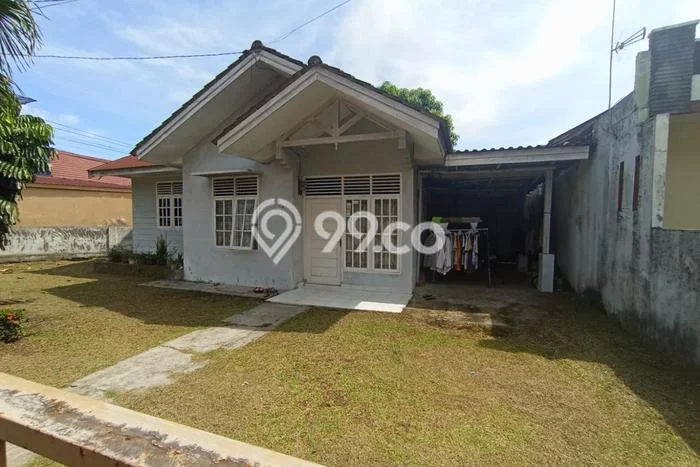 Rumah Lingkungan Nyaman di Tampan, Pekanbaru, LT 277m2m² LB 80m2m² Rumah Lingkungan Nyaman di Tampan, Pekanbaru, LT 277m2m² LB 80m2m²