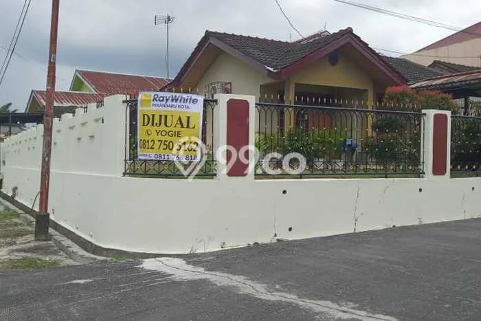 Rumah Sederhana Dijual di Siak Hulu 2 Kamar dengan Luas Tanah 230m2 Rumah Sederhana Dijual di Siak Hulu 2 Kamar dengan Luas Tanah 230m2