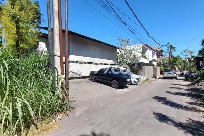 Tanah Dijual Lokasi Strategis di Badung dengan Luas 260m2 Tanah Dijual Lokasi Strategis di Badung dengan Luas 260m2