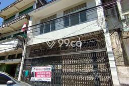 Unit Ruko Dijual di Simokerto Surabaya 300m2 Unit Ruko Dijual di Simokerto Surabaya 300m2