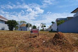 Lahan Dijual Lokasi Strategis di Surabaya dengan Luas 700m2 Lahan Dijual Lokasi Strategis di Surabaya dengan Luas 700m2