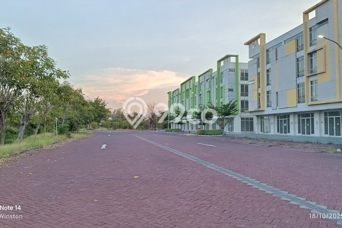 Ruko Disewakan di Kawasan Ramai Wiyung, Surabaya Ruko Disewakan di Kawasan Ramai Wiyung, Surabaya