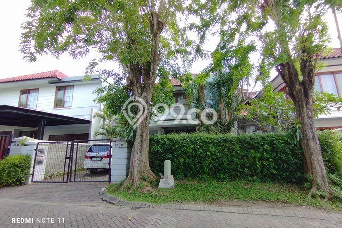 For Sale! Premium House LT 322m2 Desain Elegan di Graha For Sale! Premium House LT 322m2 Desain Elegan di Graha