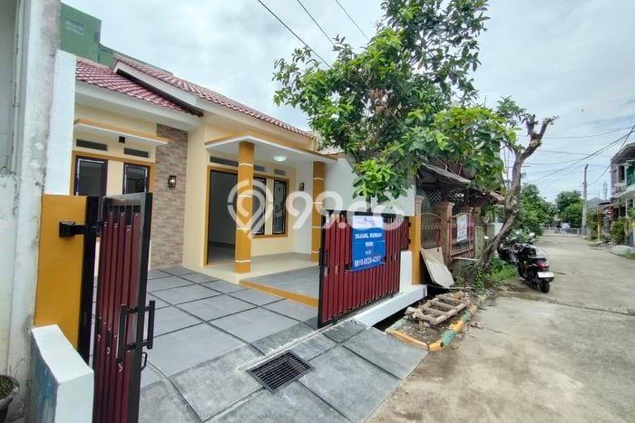 For Sale Rumah 2 Kamar Lokasi Ideal Bagus dan Strategis di Mustikajaya For Sale Rumah 2 Kamar Lokasi Ideal Bagus dan Strategis di Mustikajaya