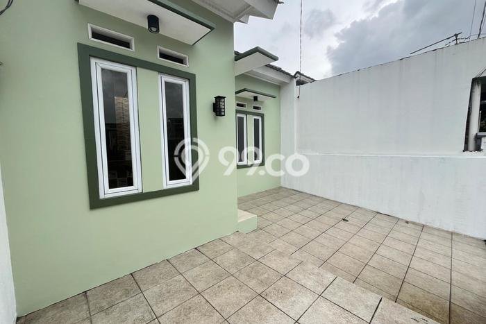 Jual Rumah Harga Miring Setu Punya 2 KT & LT 60m2 Jual Rumah Harga Miring Setu Punya 2 KT & LT 60m2