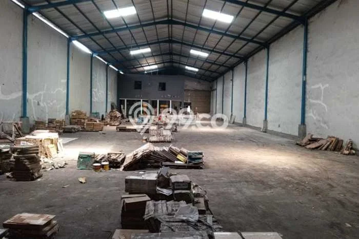 Gudang bagus disewakan di Bojongsoang Bandung dengan LB 1195m2 harga sewa terbaik Gudang bagus disewakan di Bojongsoang Bandung dengan LB 1195m2 harga sewa terbaik