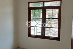 Disewakan! Rumah 2 Kamar Tidur &
2 Kamar Mandi di Taman Kopo Indah, Bandung Disewakan! Rumah 2 Kamar Tidur &
2 Kamar Mandi di Taman Kopo Indah, Bandung