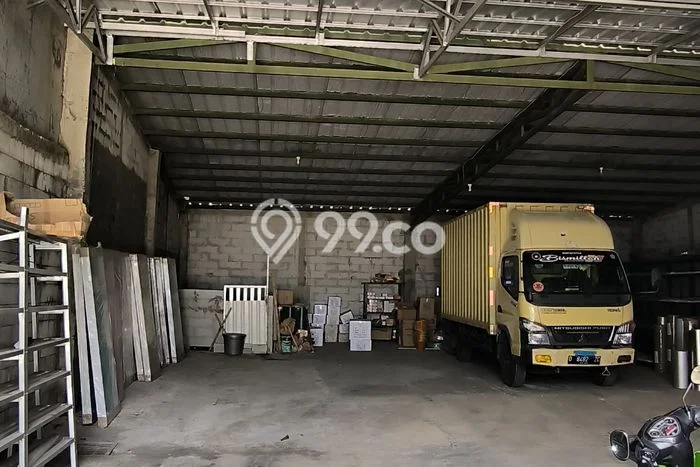 Komersial Bagus LT 650m2 LB 520m2 Dijual di Katapang Bandung Komersial Bagus LT 650m2 LB 520m2 Dijual di Katapang Bandung