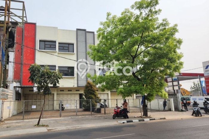Ruko Dijual Lokasi Emas di Andir Luas 150m2 Ruko Dijual Lokasi Emas di Andir Luas 150m2