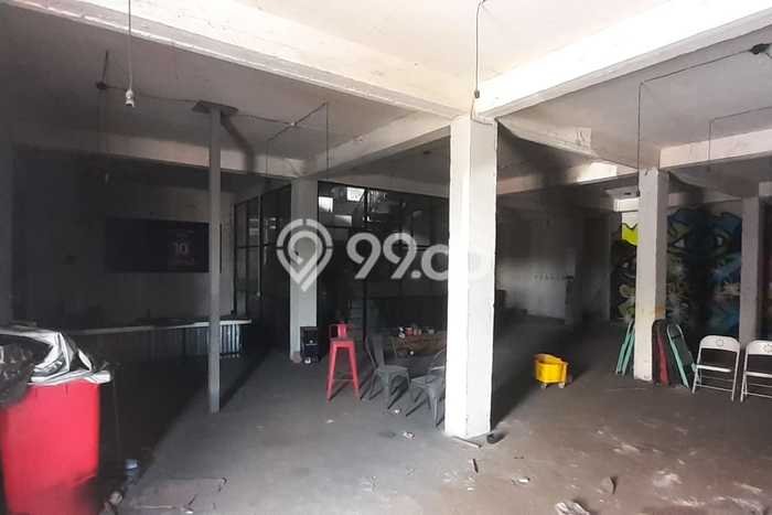 Ruko Dijual di Ciputat LT 231m2, LB 693m2 untuk Investasi Ruko Dijual di Ciputat LT 231m2, LB 693m2 untuk Investasi