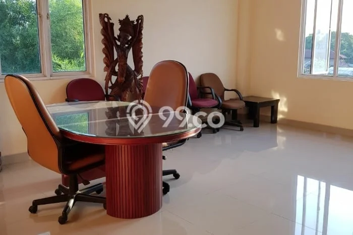 Ruko bagus disewakan di Karawaci Tangerang dengan LB 110m2 harga sewa terbaik Ruko bagus disewakan di Karawaci Tangerang dengan LB 110m2 harga sewa terbaik