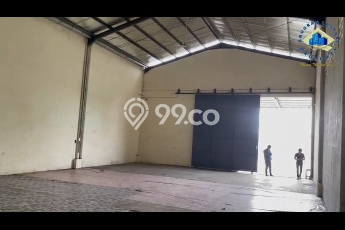 LOKASI STRATEGIS! Gudang For Rent Kawasan Curug, Luas 260m², Area Ramai LOKASI STRATEGIS! Gudang For Rent Kawasan Curug, Luas 260m², Area Ramai