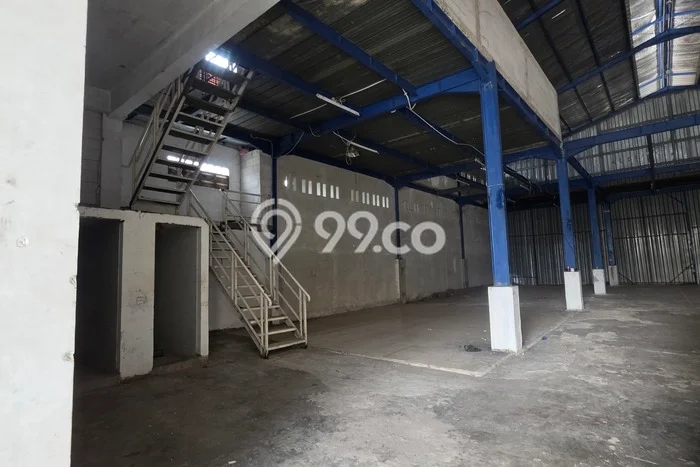 Gudang Disewa di Cipondoh, Tangerang, LT 800m2 / LB 3500m2 Gudang Disewa di Cipondoh, Tangerang, LT 800m2 / LB 3500m2