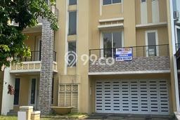 Ready to Use! Luxury House LT 240m2 Desain Modern di Alam Sutera Ready to Use! Luxury House LT 240m2 Desain Modern di Alam Sutera