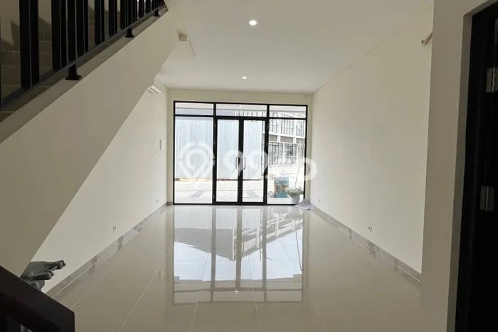 Untuk Dijual! Ruko di Gading Serpong Tangerang LT 45m2 / LB 90m2 Kawasan Strategis Untuk Dijual! Ruko di Gading Serpong Tangerang LT 45m2 / LB 90m2 Kawasan Strategis